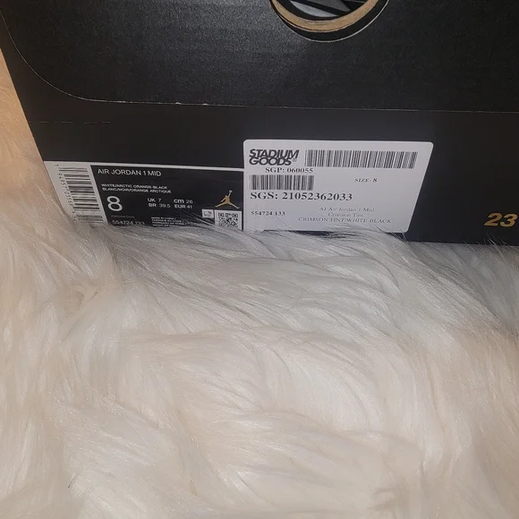 Air Jordans 1 Mid Crimson Tint/White-Black Size 8 Men